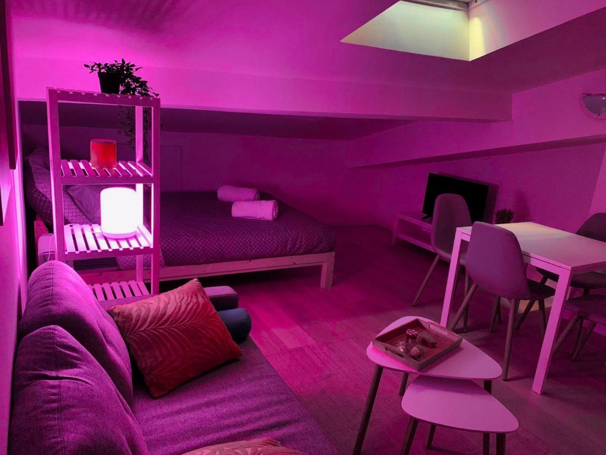 Studio Avec Lumiere D'Ambiance - Proche Victoire Apartment Бордо Екстериор снимка